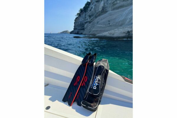 Чехол SB Meduza с карманом для ласт 105*23*15см