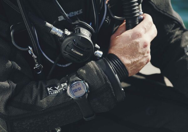 Декомпрессиметр SUUNTO D6i БУ